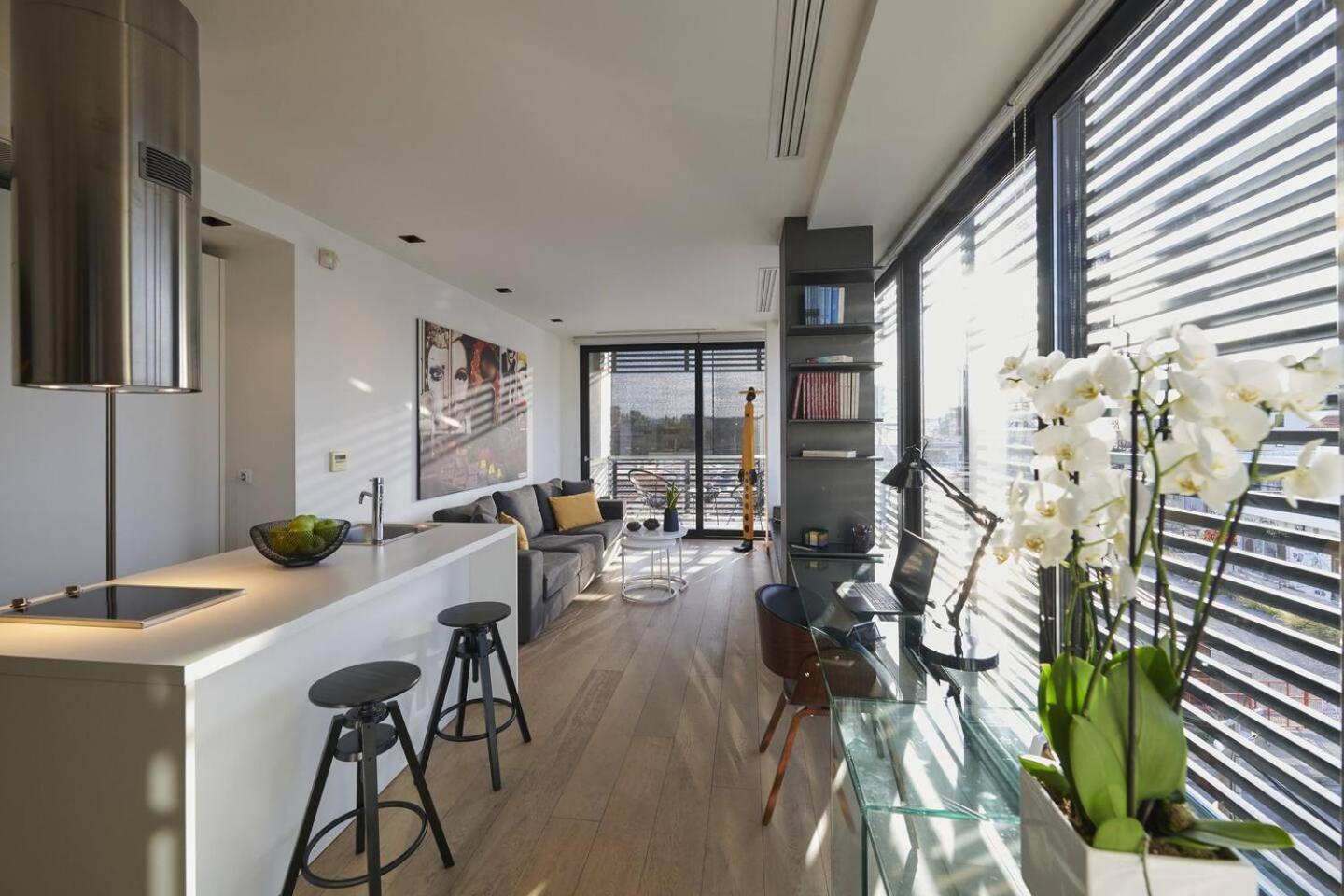 Ma Maison Nο 4, Downtown Loft , Short Walk To Acropolis, Ultra High Speed Internet 500 Mbps, Parking Upon Request, 1' From Metro Station Athena Bagian luar foto