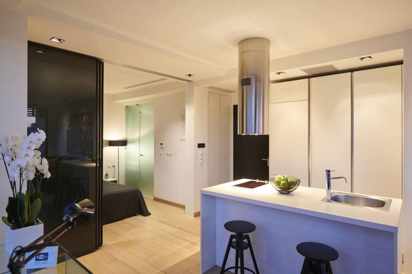 Ma Maison Nο 4, Downtown Loft , Short Walk To Acropolis, Ultra High Speed Internet 500 Mbps, Parking Upon Request, 1' From Metro Station Athena Bagian luar foto
