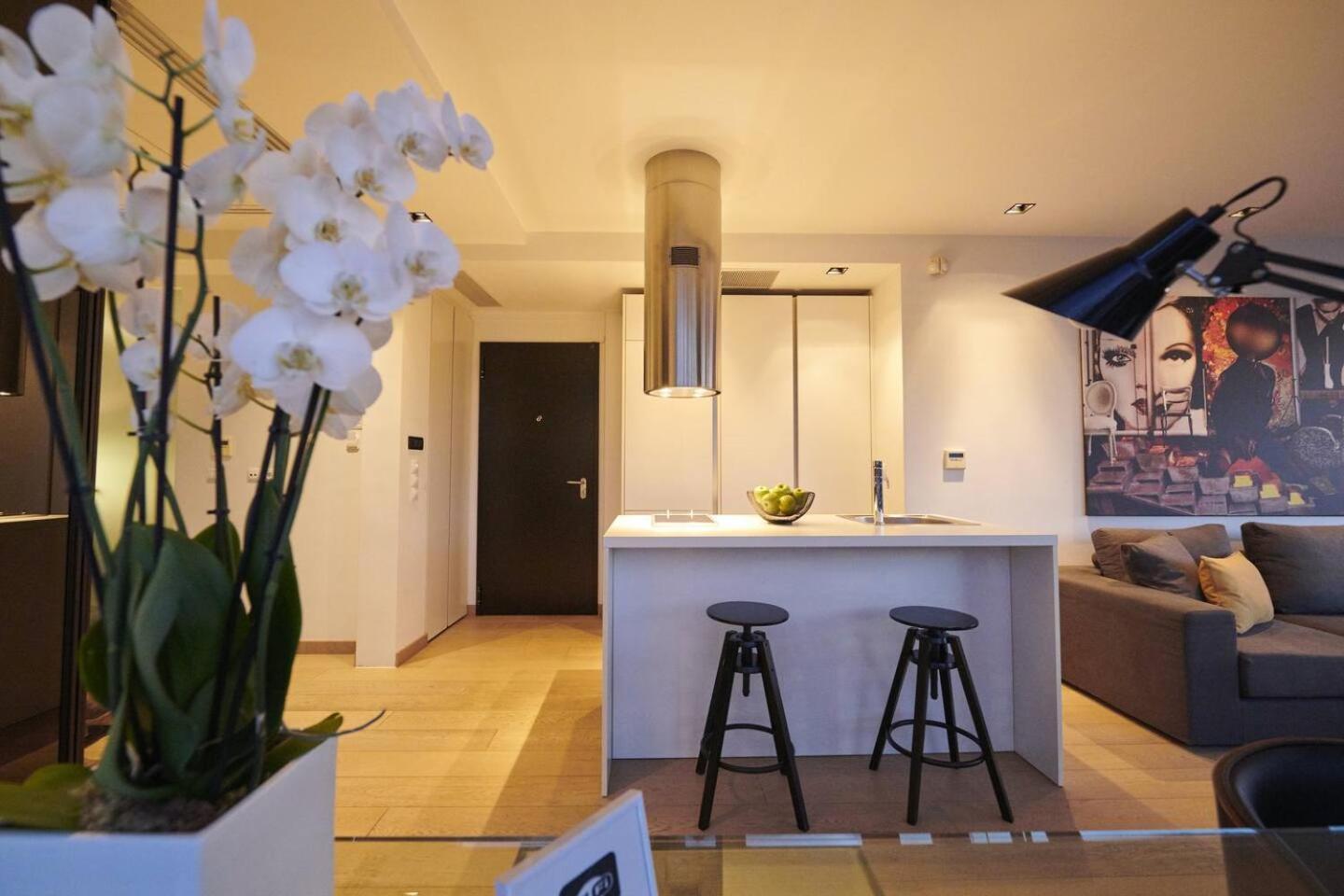 Ma Maison Nο 4, Downtown Loft , Short Walk To Acropolis, Ultra High Speed Internet 500 Mbps, Parking Upon Request, 1' From Metro Station Athena Bagian luar foto