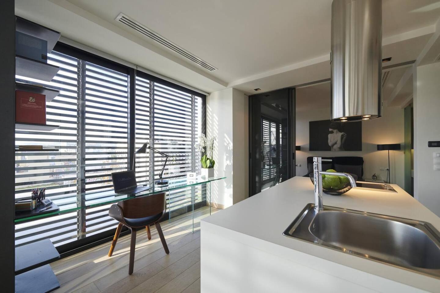 Ma Maison Nο 4, Downtown Loft , Short Walk To Acropolis, Ultra High Speed Internet 500 Mbps, Parking Upon Request, 1' From Metro Station Athena Bagian luar foto