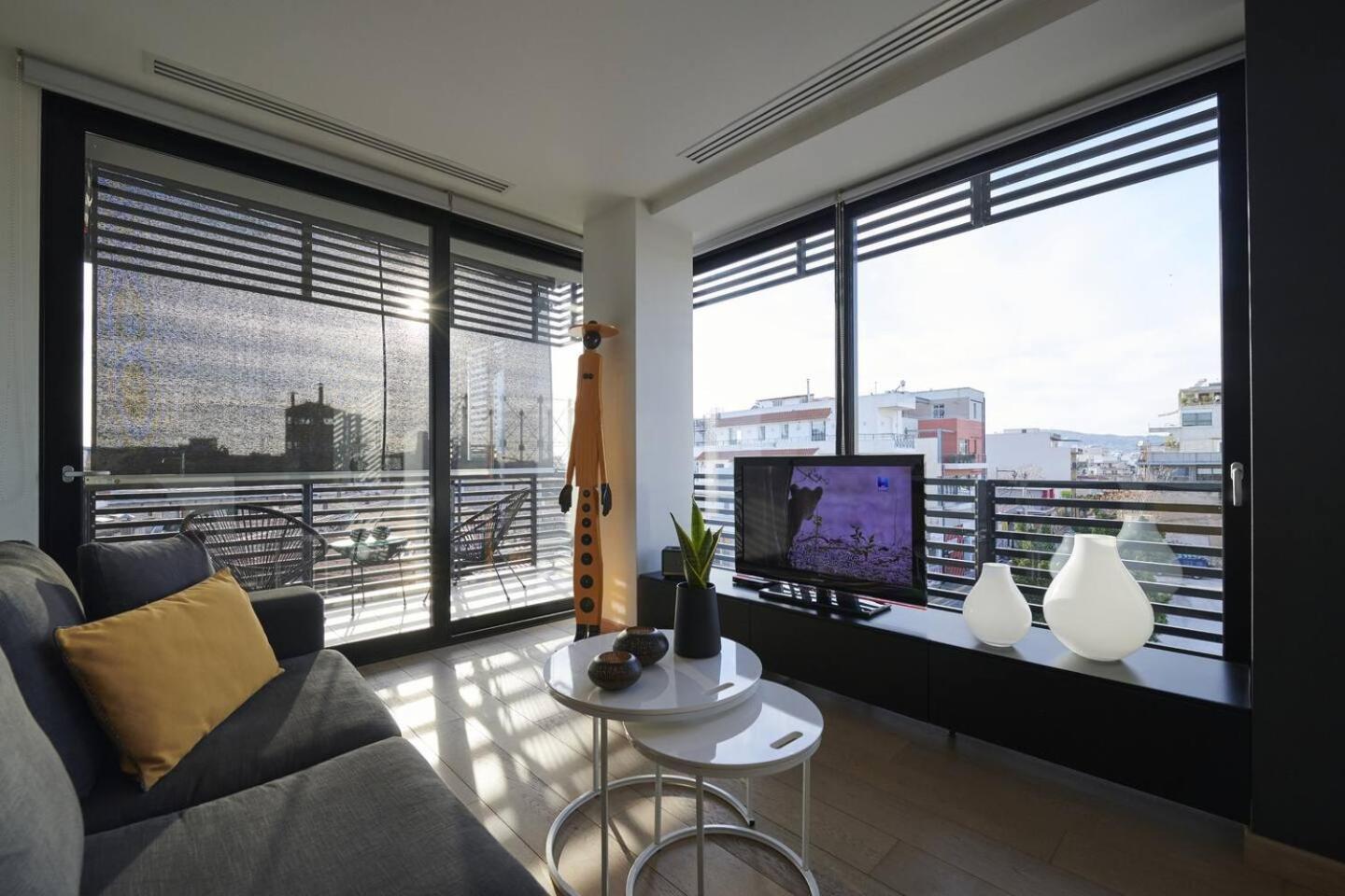 Ma Maison Nο 4, Downtown Loft , Short Walk To Acropolis, Ultra High Speed Internet 500 Mbps, Parking Upon Request, 1' From Metro Station Athena Bagian luar foto